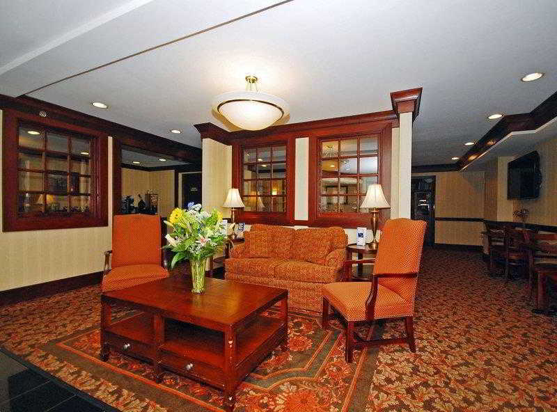Best Western Plus Fairfield Hotel Интерьер фото