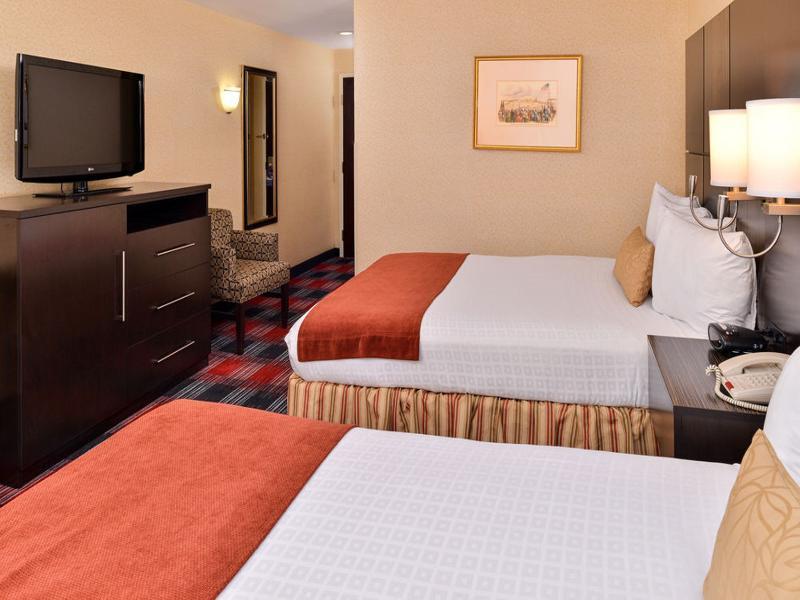 Best Western Plus Fairfield Hotel Экстерьер фото