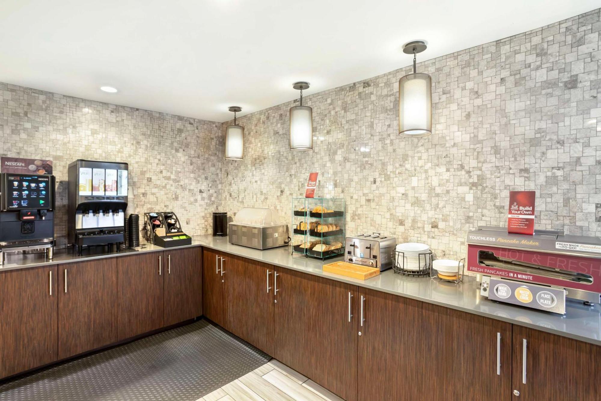 Best Western Plus Fairfield Hotel Экстерьер фото