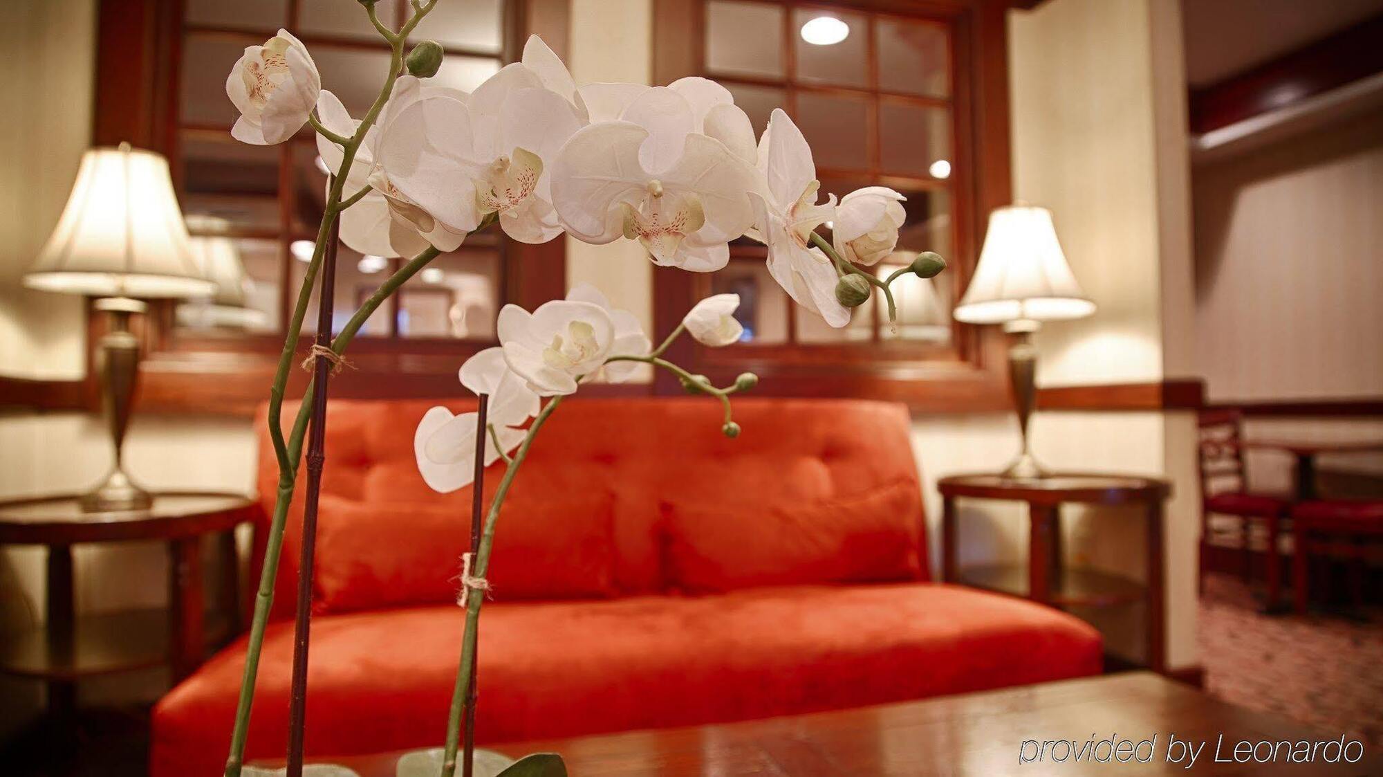 Best Western Plus Fairfield Hotel Экстерьер фото